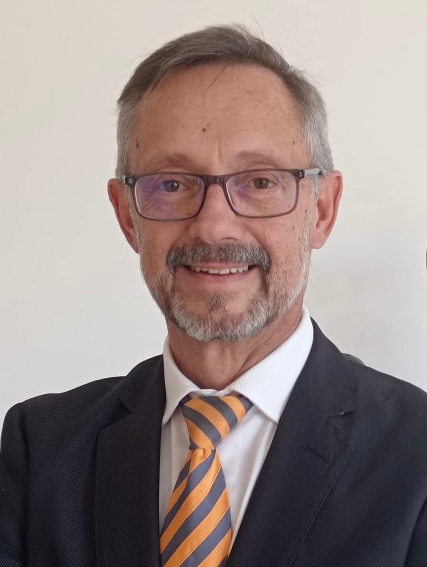 Juan José  Vega